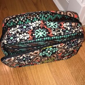 EUC Vera Bradley Makeup Bag